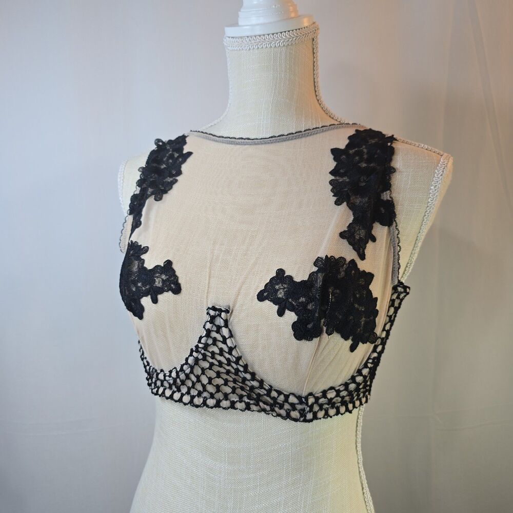 Victoria's Secret Dream Angels 38D Floral Lace High Neck Unlined Bra Nude/Black